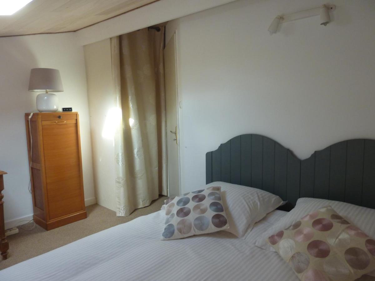 Beaux Chenes Bed and Breakfast Nérac Exteriör bild